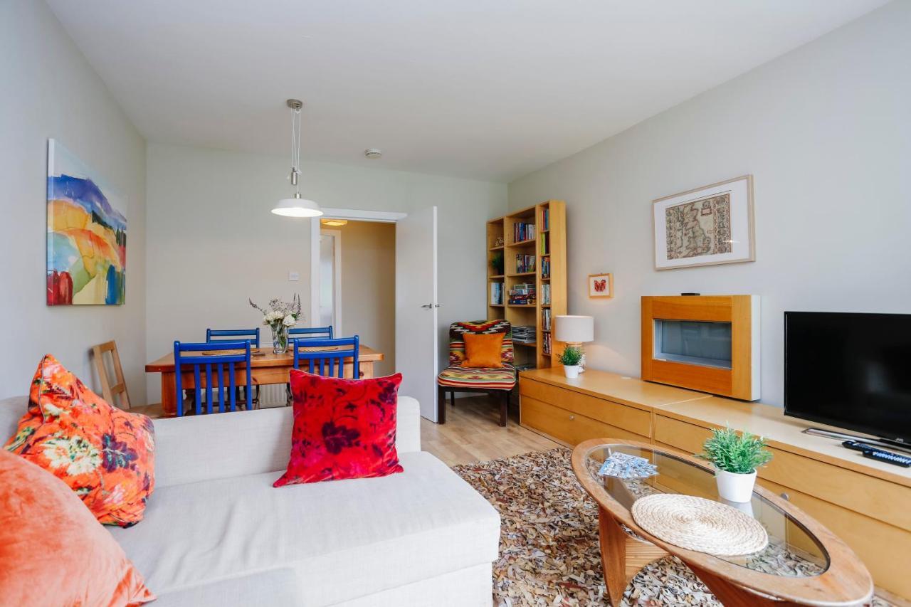 Edinburgh Central 2-Bedroom Old Town Apartment المظهر الخارجي الصورة