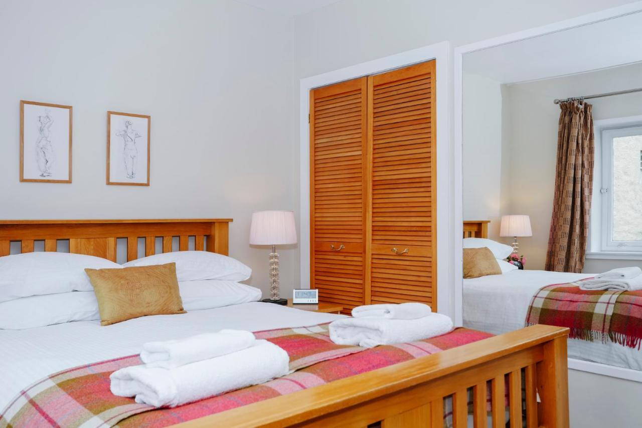 Edinburgh Central 2-Bedroom Old Town Apartment المظهر الخارجي الصورة